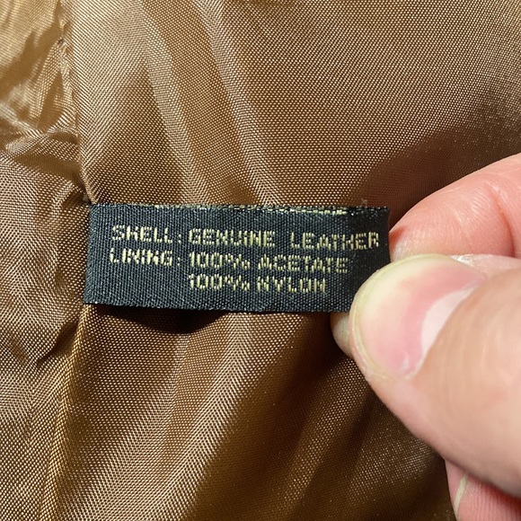 Pan-Asia Genuine Leather Vest - Picture 10 of 11